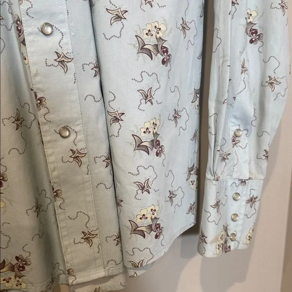 Wrangler Light Blue Pearl snap Floral Western Shirt - Picture 5 of 5